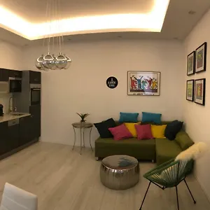  Appartamento Modern Apt, Next To Metro